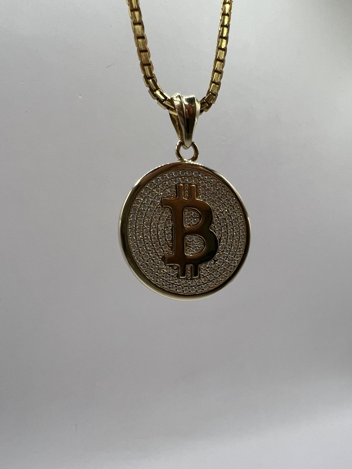 Zawieszka Bitcoin