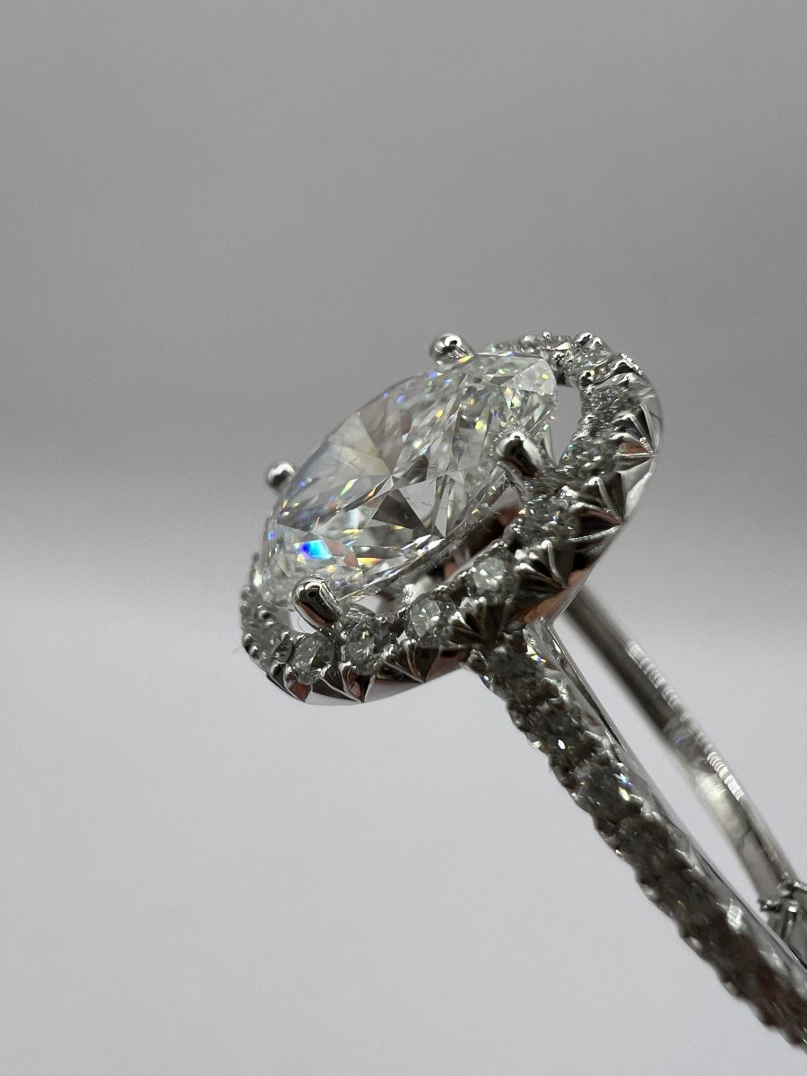 Halo Ring