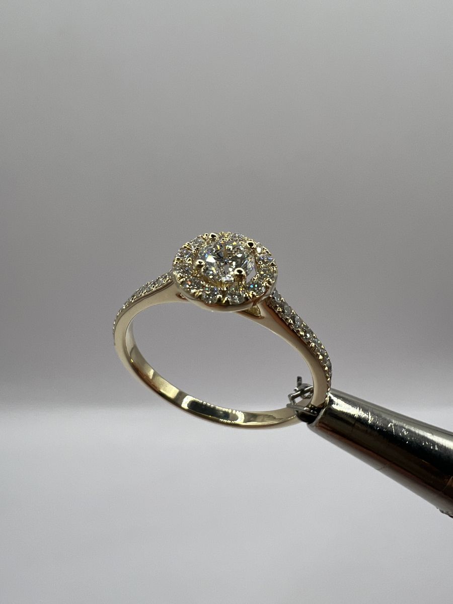 Pierścionek Halo Ring