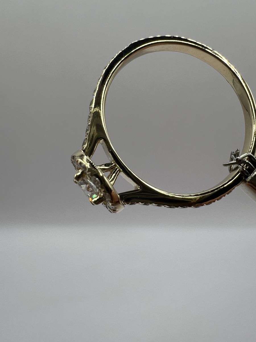 Pierścionek Halo Ring