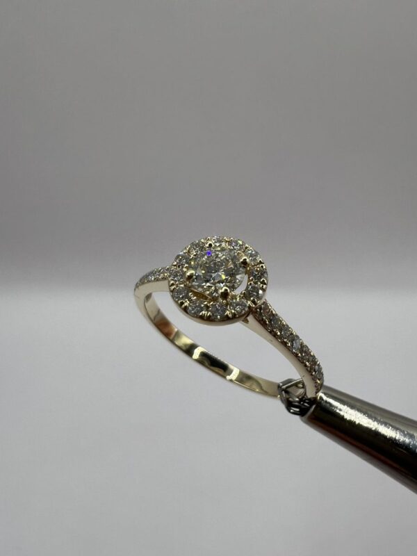 Pierścionek Halo Ring — Złoto24